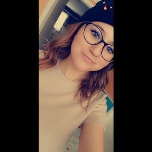 Meet your Posher, Sherry